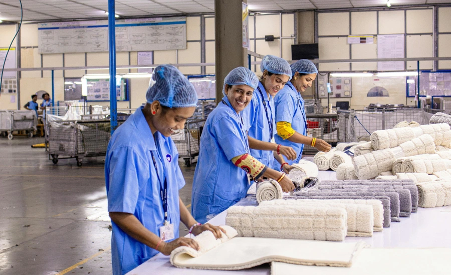 Top 7 Benefits of Using a Temporary Staffing Agency for Your Business 1 production line