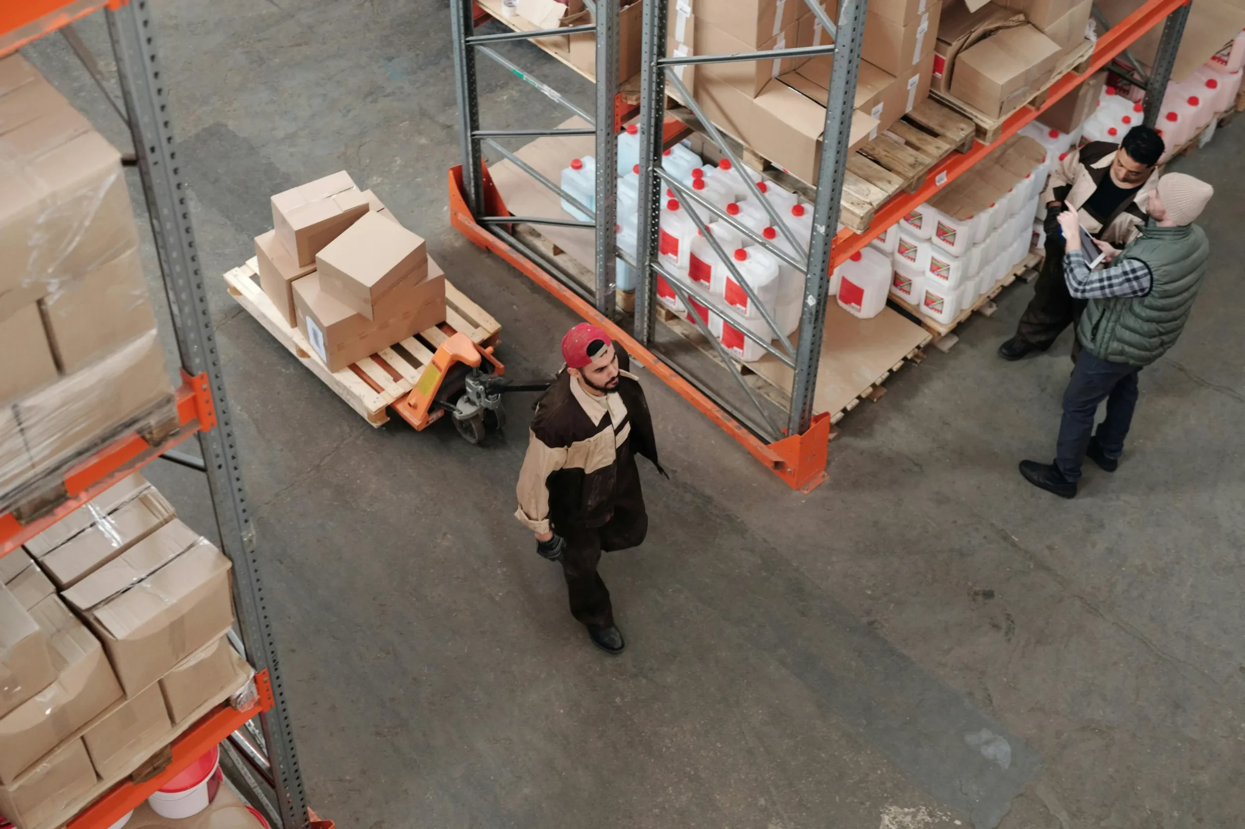 Outbound Services 2 order picker assistance scaled